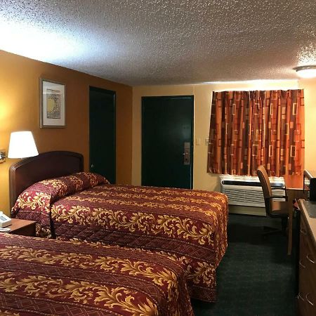 Travel Inn Weatherford Exterior photo