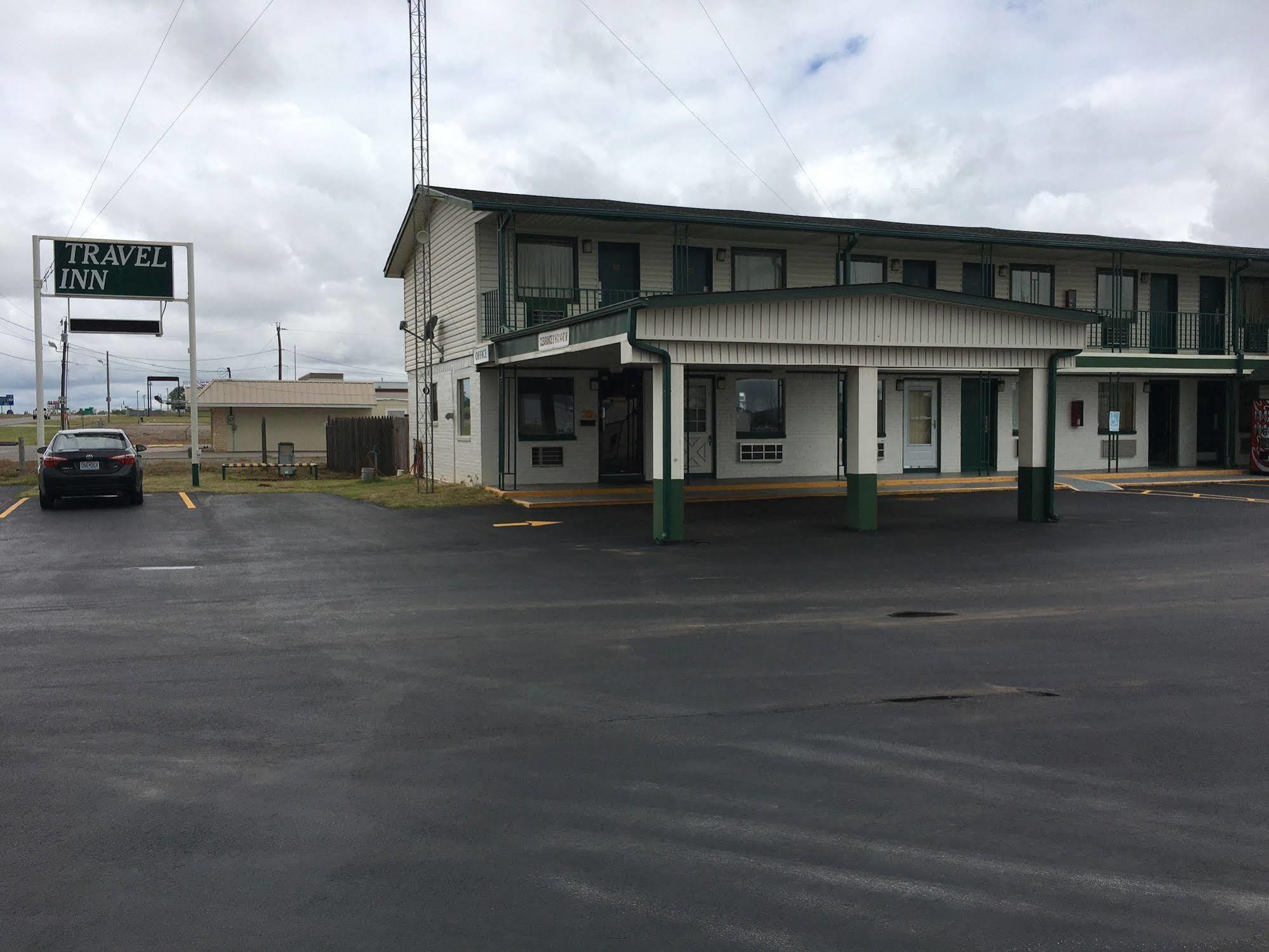 Travel Inn Weatherford Exterior photo